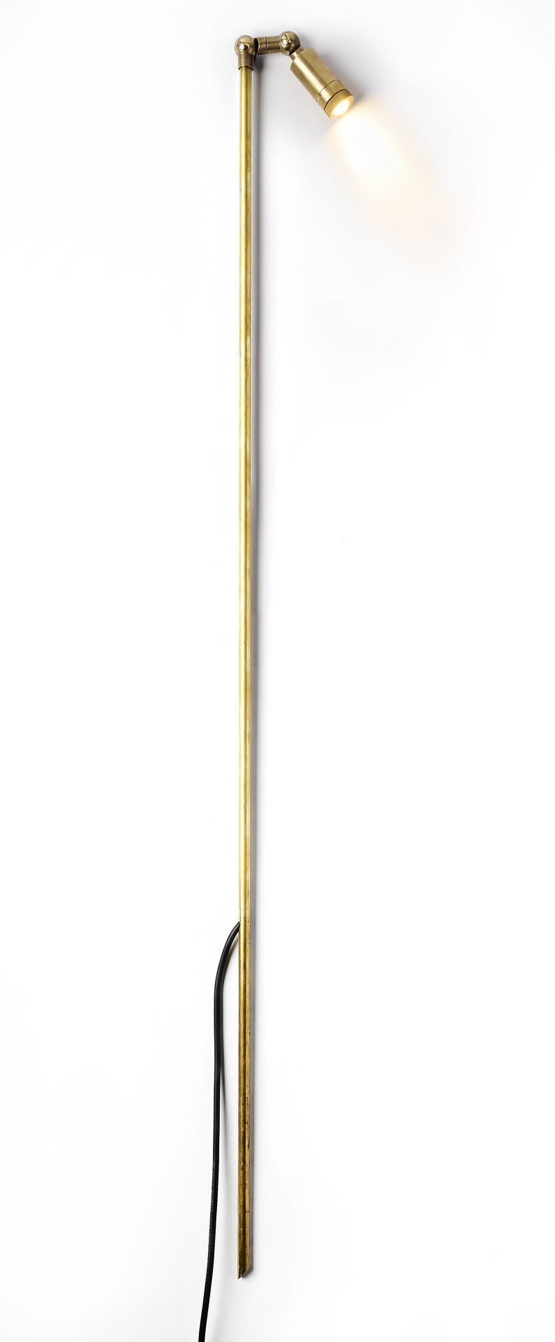 Zapa Native Rod, solid brass outdoor light