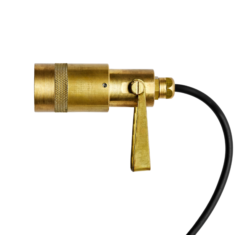 Zapa Focus Yoke, solid brass outdoor light